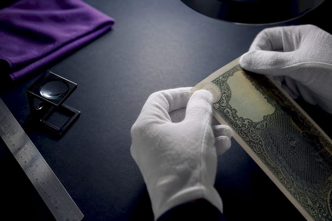 Cómo evaluar billetes de colección: guía completa para coleccionistas