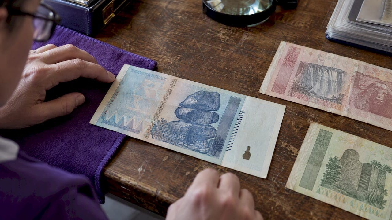 Billetes de Zimbabue de la hiperinflación: cómo identificarlos y comprarlos